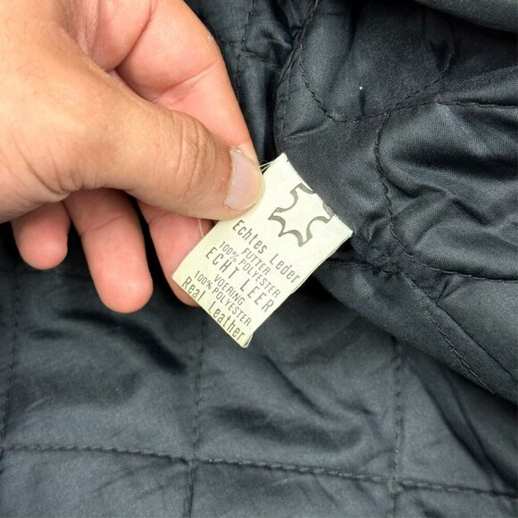 Classic Black Leather Bomber Jacket - Picture 10 of 11